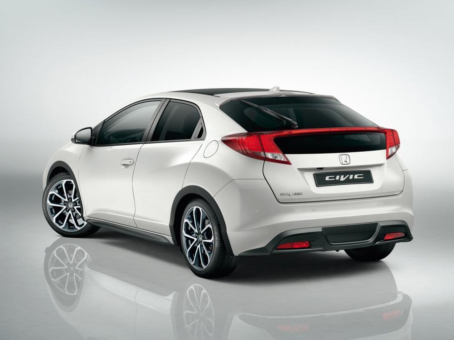  Honda Civic Hatchback Sports Pack 2011 года  (фото 2 из 3)